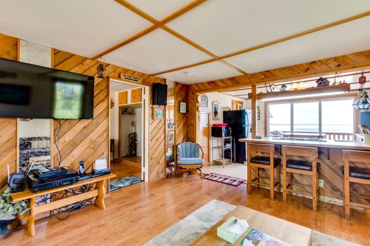 Happy Camp Beachfront Cabin Netarts ภายนอก รูปภาพ